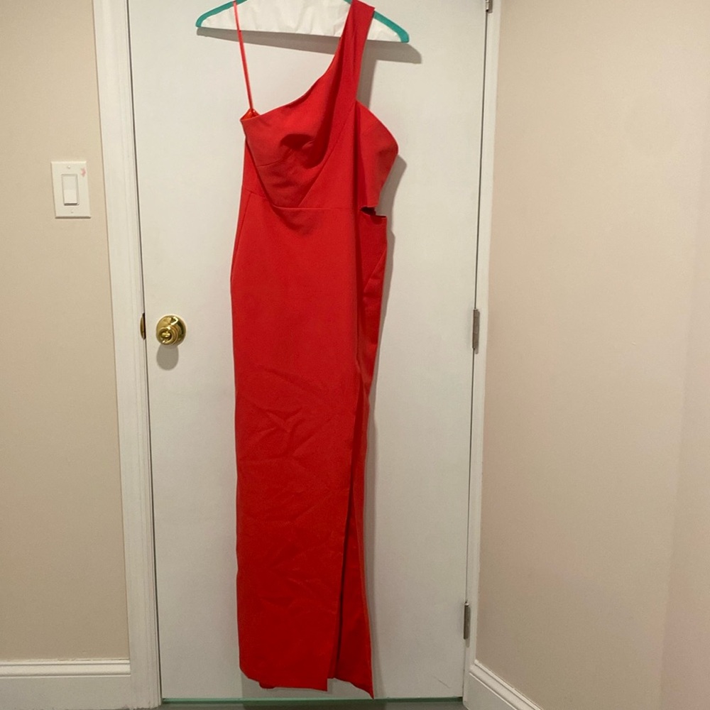 Size 8 one-shoulder dress with thigh-high slit